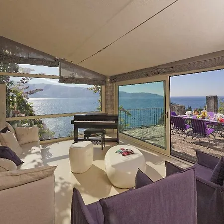 Rachele: Stunning Luxury In Centre With Private Pool And Breathtaking Views גרגננו