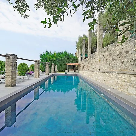 Rachele: Stunning Luxury In Centre With Private Pool And Breathtaking Views 加尔尼亚诺